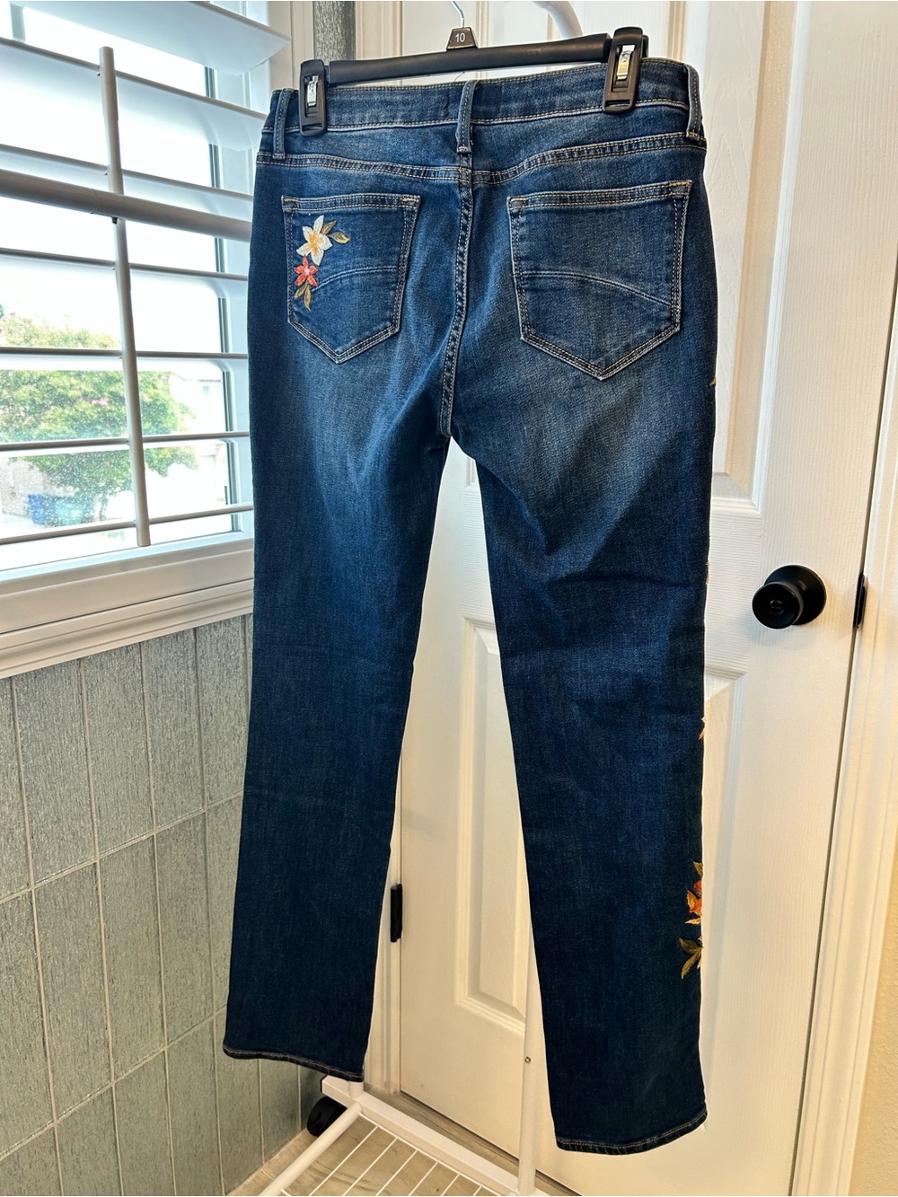 DRIFTWOOD Dark Wash Straight-Leg Jeans with Floral Side Embroidery - Picture 6 of 6